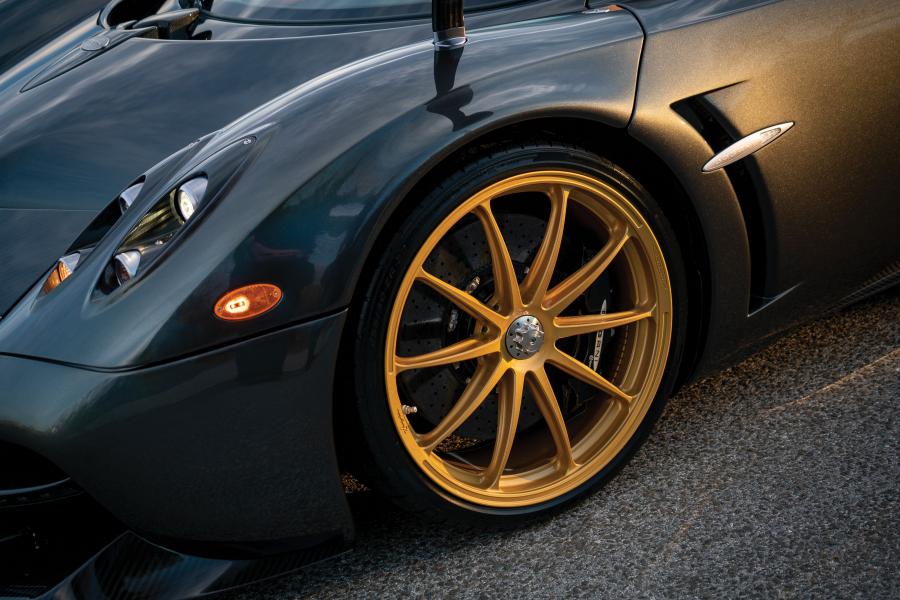 Колеса Pagani Huayra Pacchetto Tempesta Scozia (76097) 2016 года  (NA) (фото 22 из 31)